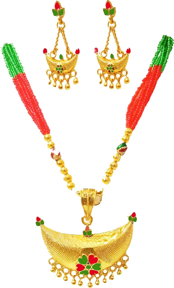 Assamese_Traditional_Red_And_Green_Colour_Joonbiri_Tassel_Set_For_Women